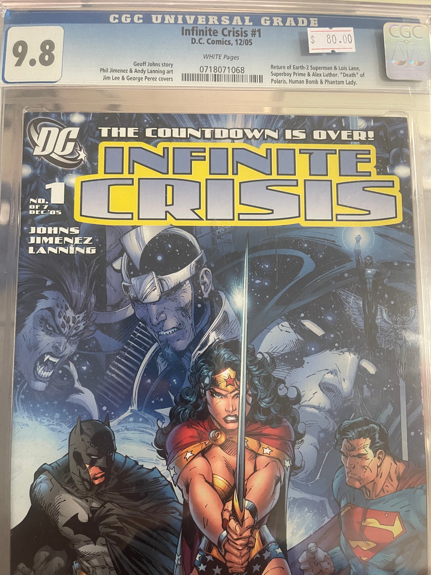 DC comic Infinite Crisis no.1 graded 9.8